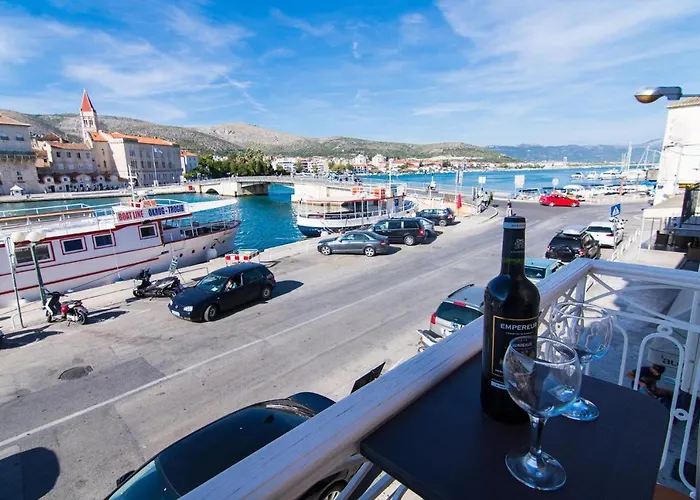 Liza * Trogir