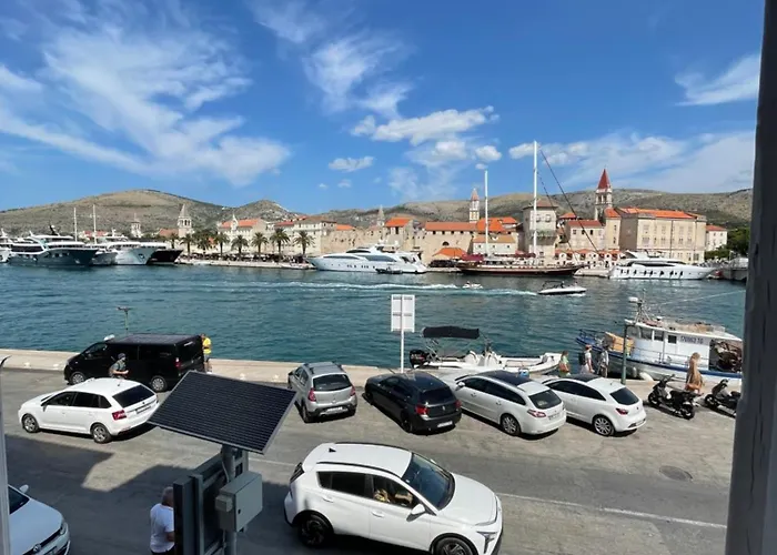 Liza Bed & Breakfast Trogir