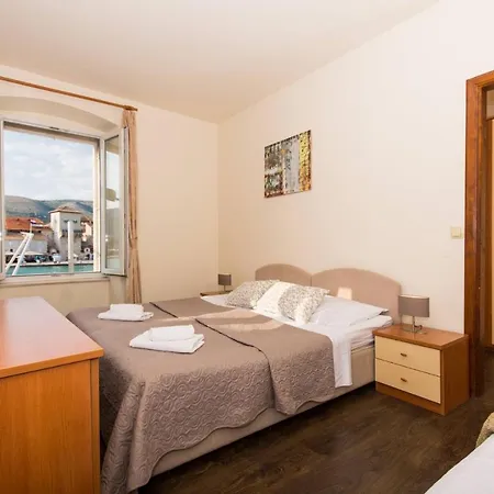 Bed & Breakfast Vila Liza Trogir