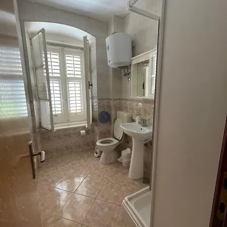 Bed & Breakfast Vila Liza Trogir