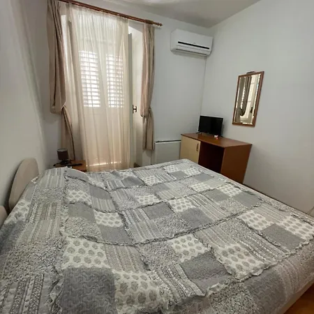 Vila Liza Bed & Breakfast Trogir